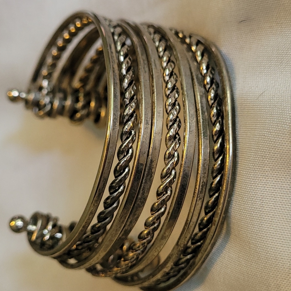 Silver Cuff - Picture 2 of 2